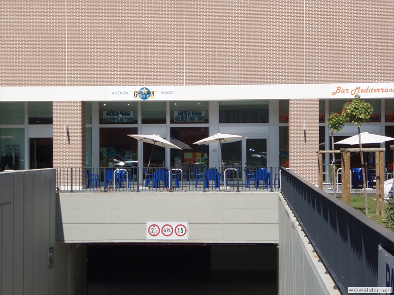 Centro commerciale Rivalta 9